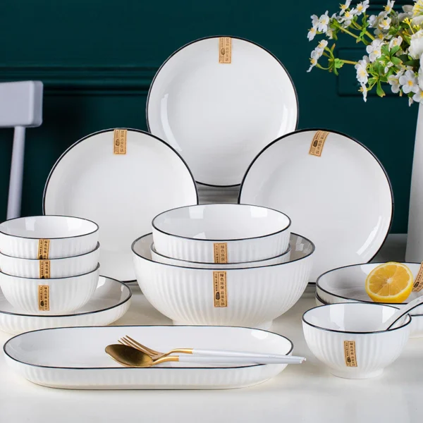 sg-11134201-7rbkd-m5z5235tyxzr08.webp YAMADA Japanese Ceramic Dinnerware Set
